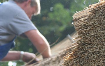 professional Upper Broughton thatchers